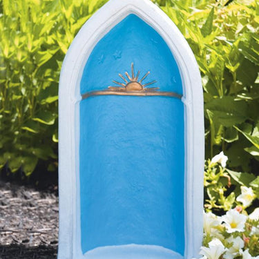 Pointed Grotto 18 inch