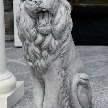 Sitting Lion Left 24 inch