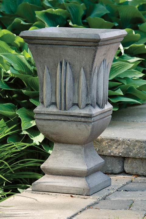 Square Barbaro Urn 23 inch