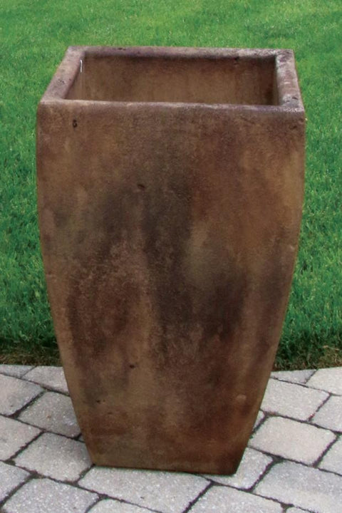 Petruzzi Urn 32 inch