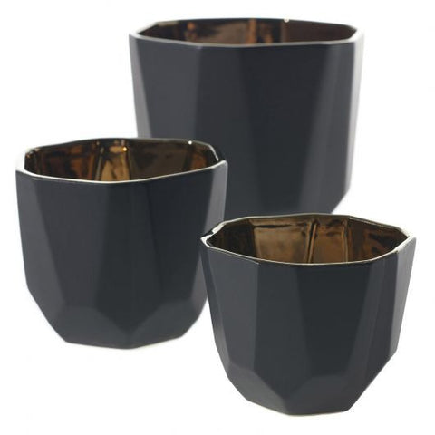 Benito Black Pot 4.5"x 3.75"